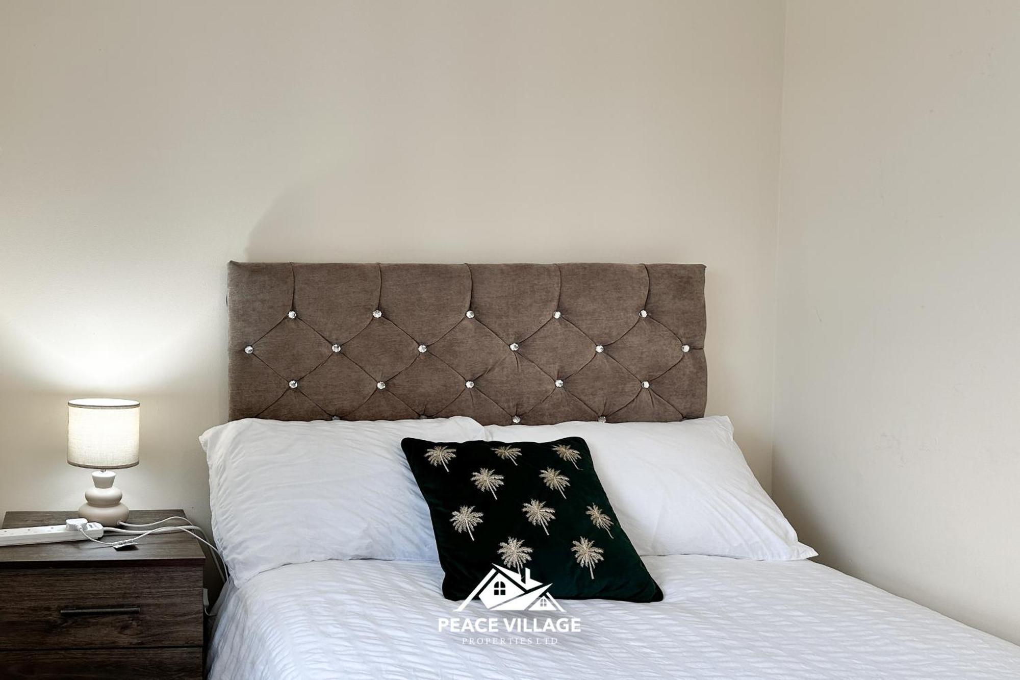 Ashton Co-Living - Private Room Self-Cater Manchester Bagian luar foto